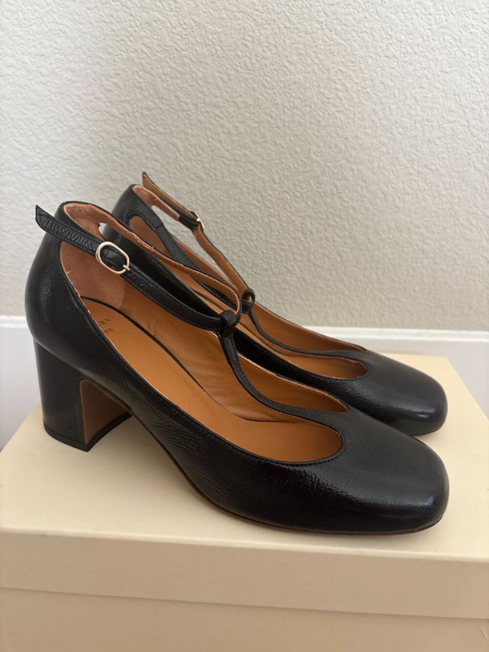 NEW Sezane Marcy Mary Jane Heels Sz 38 Black Goat Patent Leather
